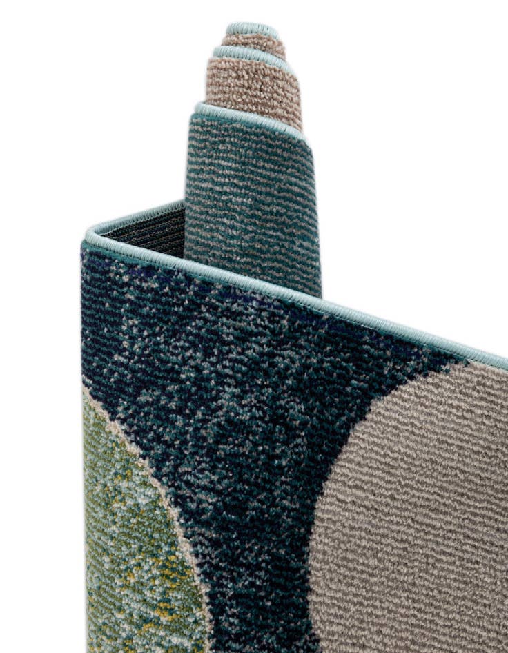 Detail image of  8' x 8'  Washable Theia Round Rug