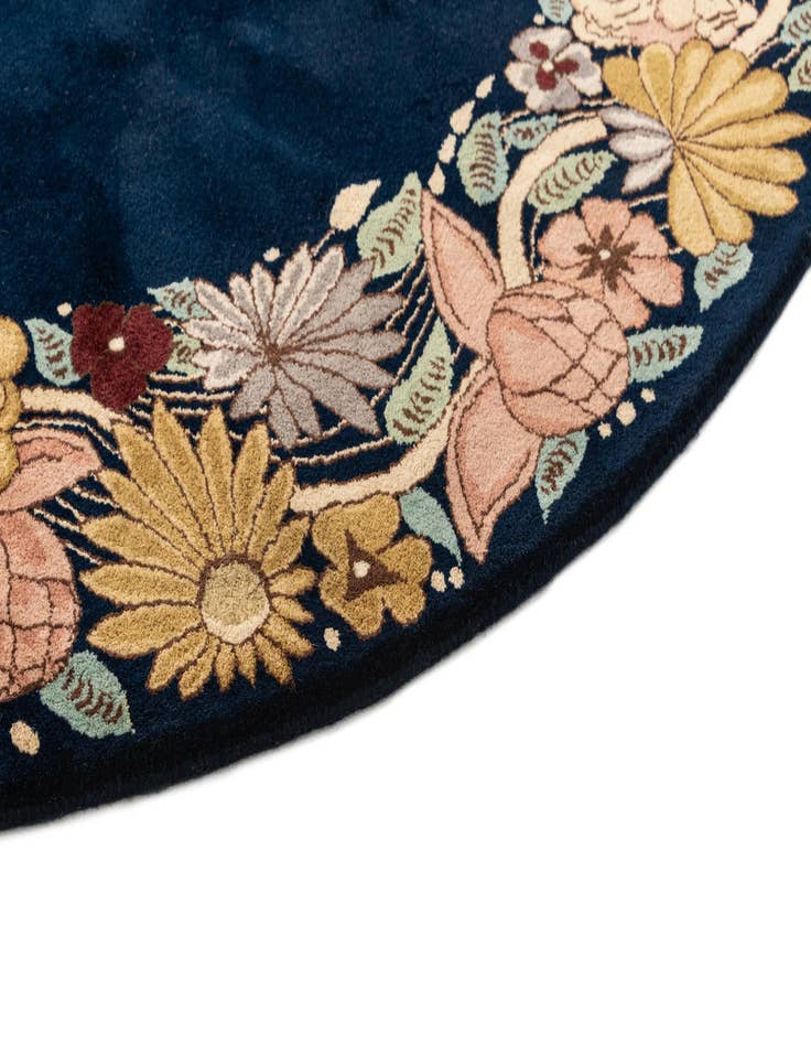 Detail image of  8' 9 x 8' 9  Hand Knotted Tibet Oriental Wool Round Rug