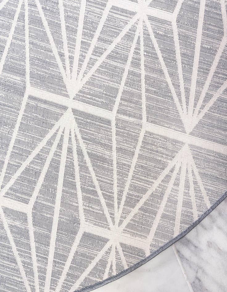 Detail image of Jill Zarin 8' x 8' Uptown Fifth Avenue Round Rug