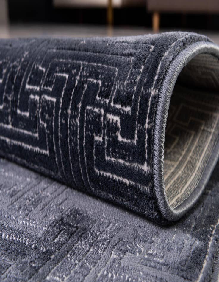 Detail image of Jill Zarin 5' 3 x 5' 3 Uptown Park Avenue Round Rug