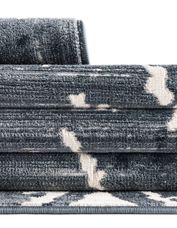 Detail image of Jill Zarin 8' x 8' Uptown Carnegie Hill Round Rug