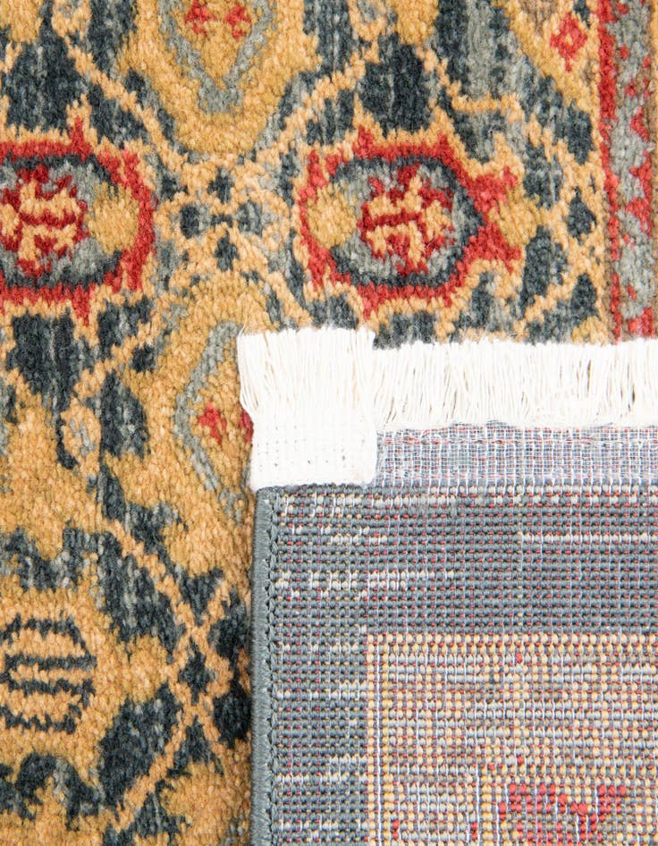 Detail image of  2' x 6' Amina Runner Rug