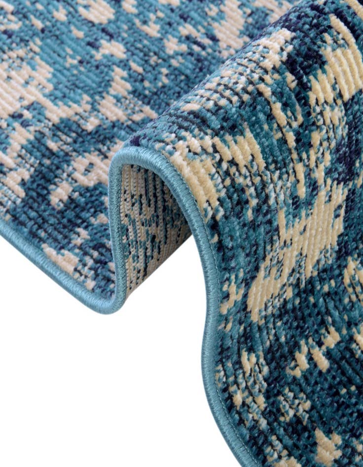 Detail image of  2' 2 x 6' Amulet Runner Rug