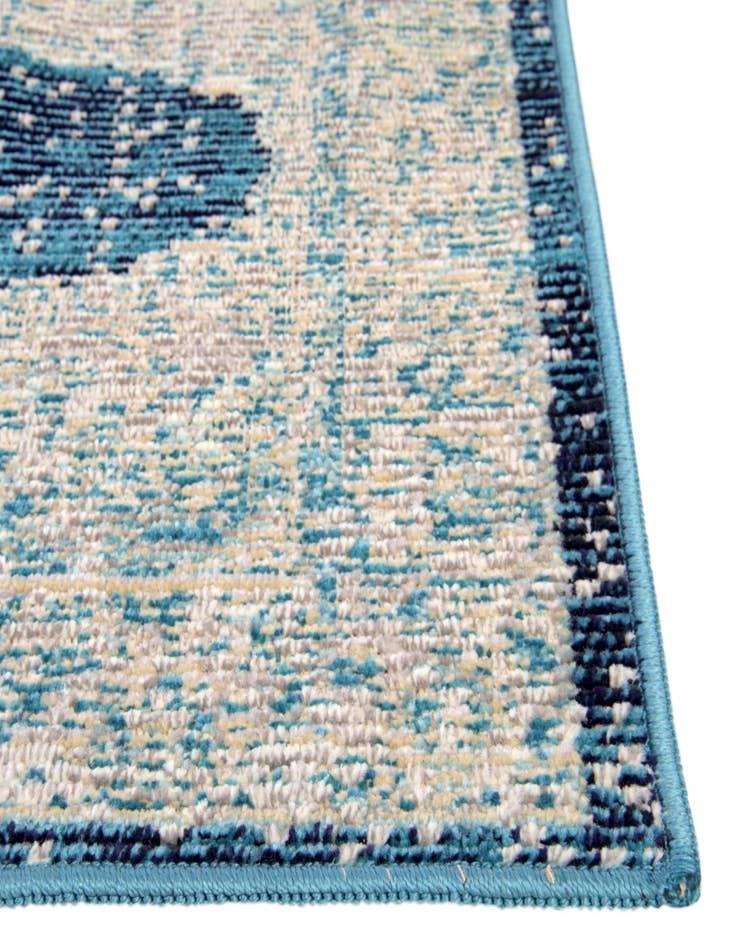 Detail image of  2' 2 x 6' Amulet Runner Rug