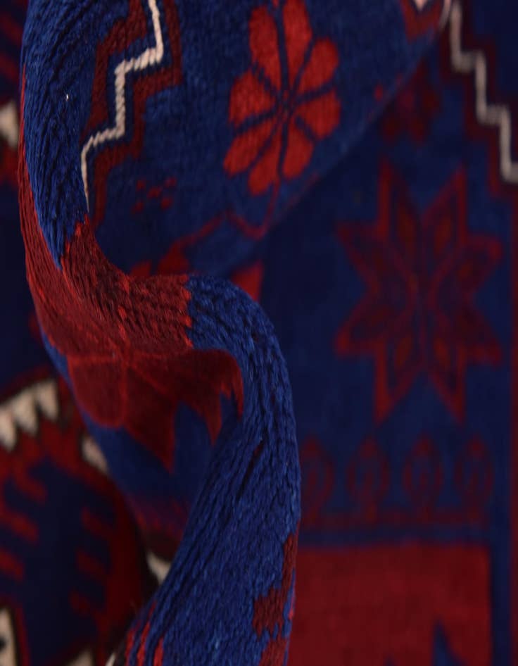 Detail image of  3' 8 x 6' 10  Hand Knotted Anatolian Wool Runner Rug