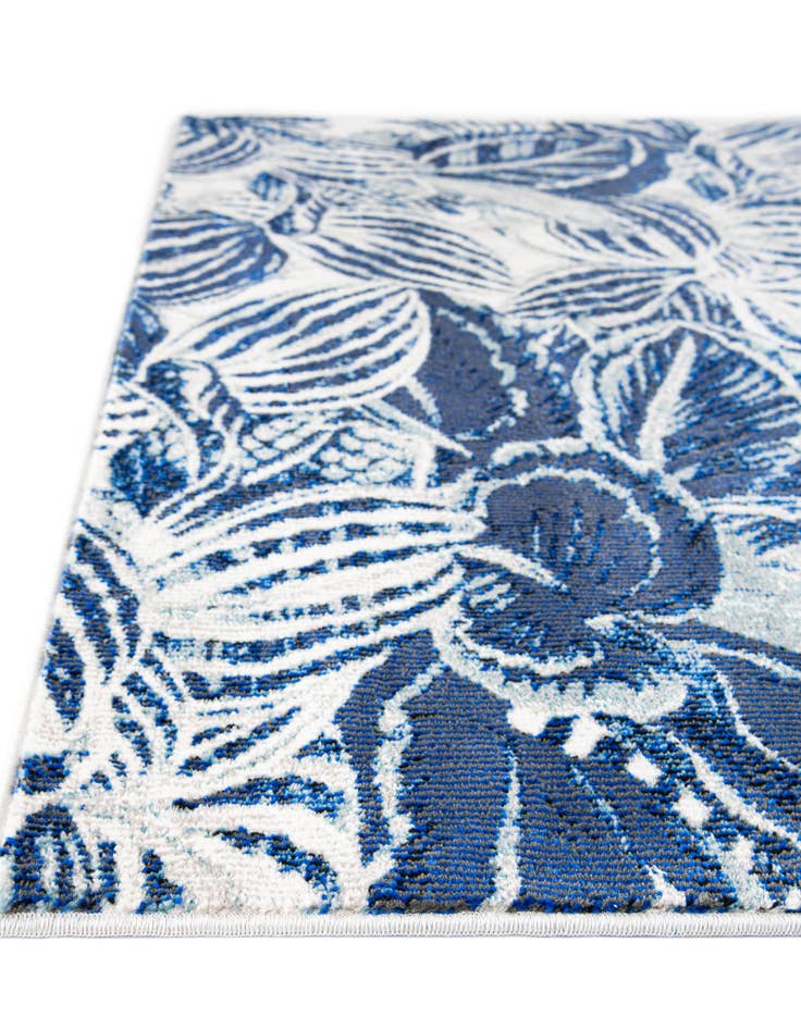 Detail image of  2' x 6' Blossom Runner Rug