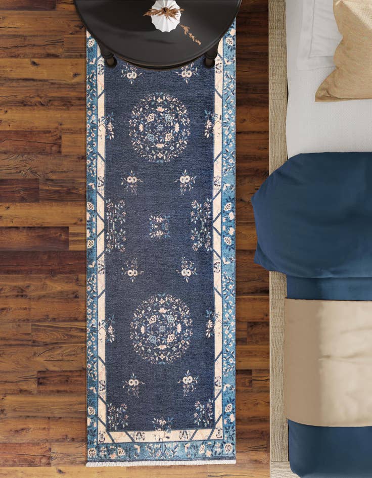 Detail image of  2' x 5' 1 Boutique Runner Rug