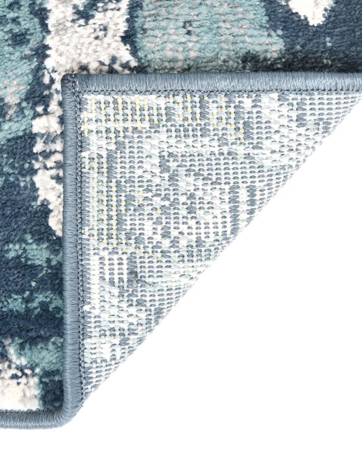 Detail image of  2' 7 x 10' Charleston Runner Rug