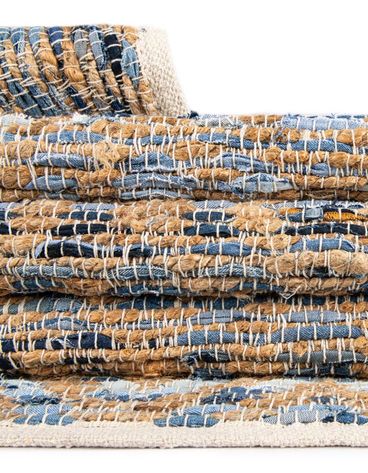 Detail image of  2' 7 x 10'  Hand Woven Chindi Jute Runner Rug