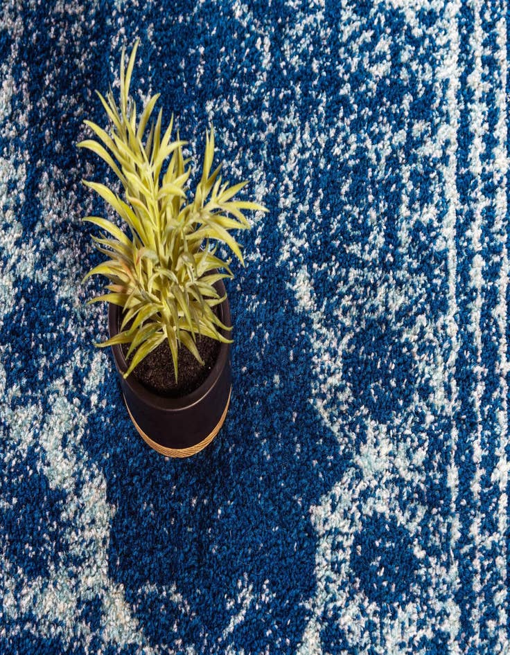 Detail image of  2' x 6' 9 Dover Runner Rug