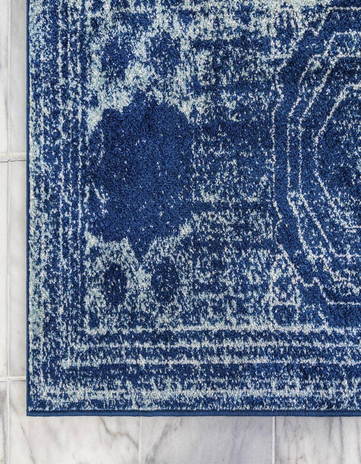 Detail image of  2' x 6' 9 Dover Runner Rug