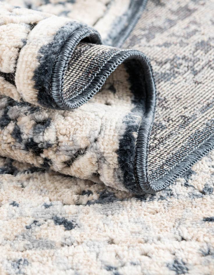 Detail image of  2' x 6' 9 Eliza Runner Rug