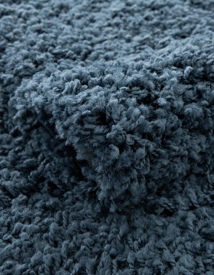 Detail image of  2' 6 x 10' Everyday Shag Runner Rug