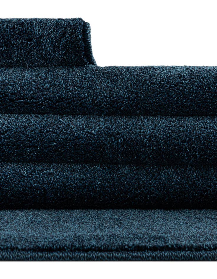 Detail image of  2' x 8' Everyday Solid Runner Rug