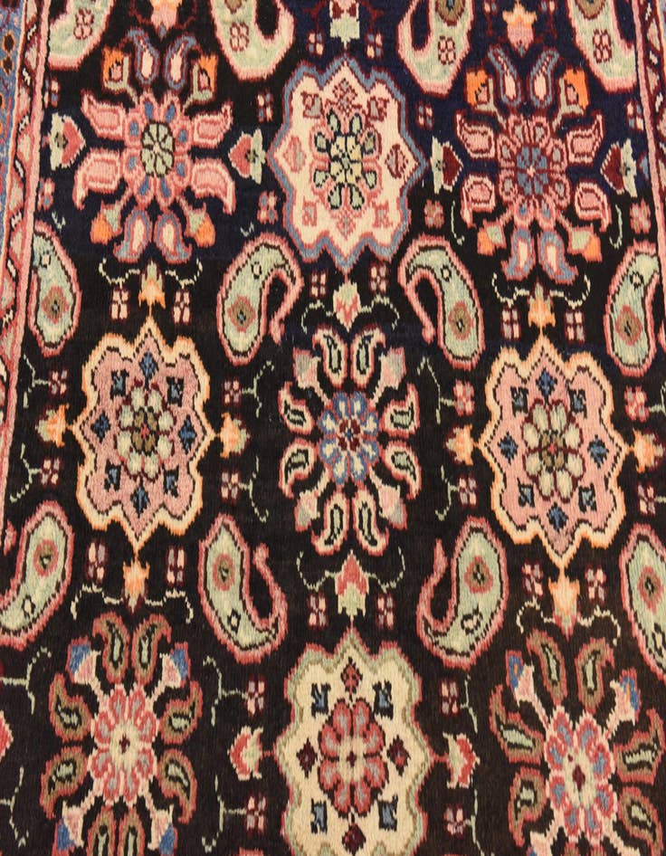 Detail image of  4' 3 x 10' 2  Hand Knotted Farahan Persian Wool Runner Rug
