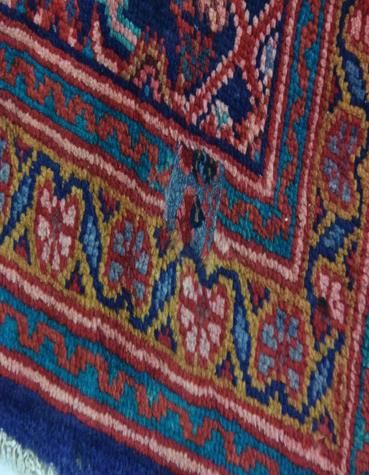 Detail image of  3' 7 x 10' 5  Hand Knotted Farahan Persian Wool Runner Rug