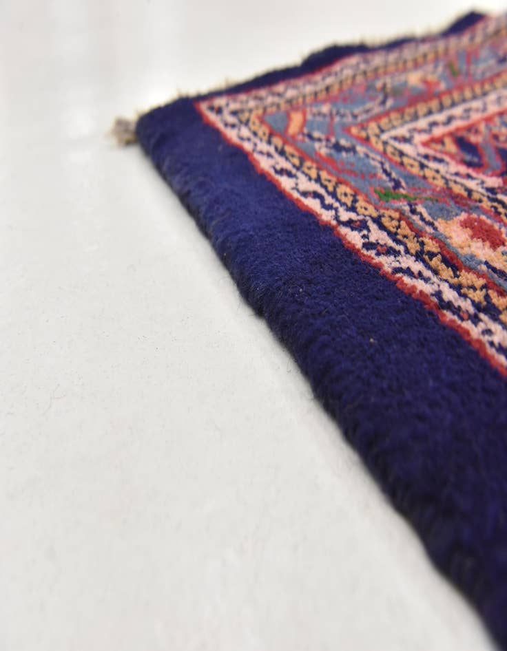 Detail image of  4' 7 x 10' 5  Hand Knotted Farahan Persian Wool Runner Rug