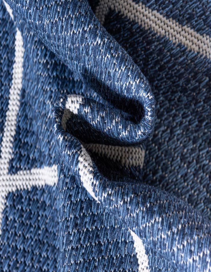 Detail image of  2' x 6' Georgia Runner Rug