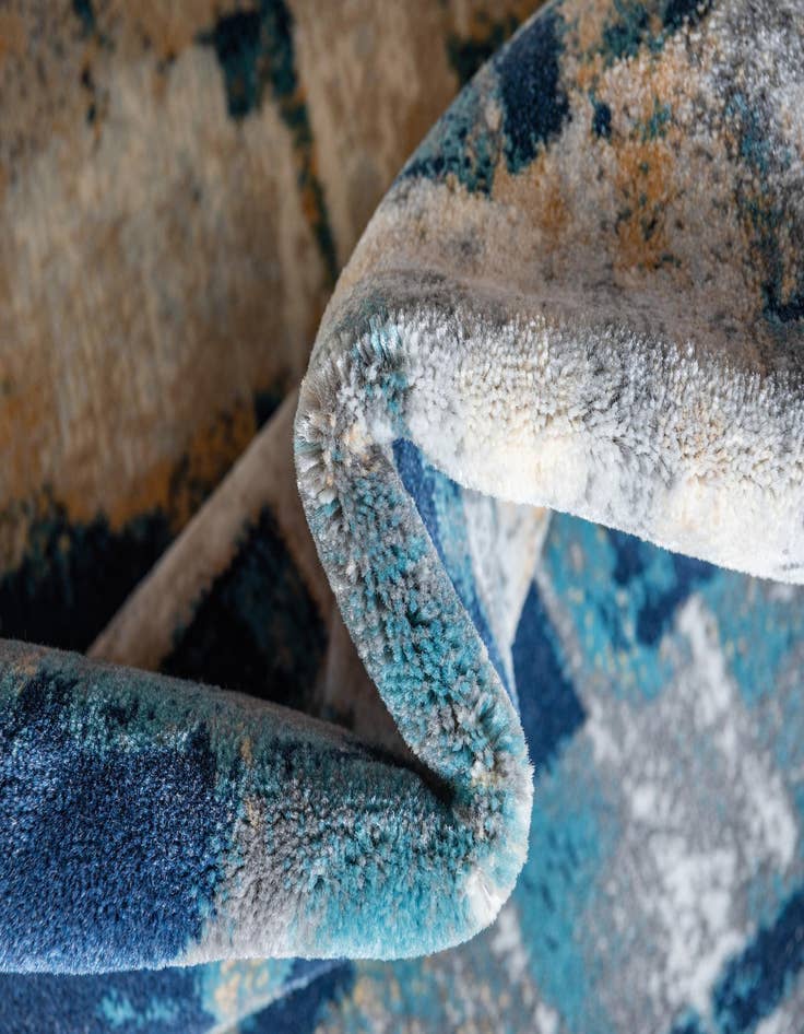 Detail image of  2' x 6' Gossamer Runner Rug