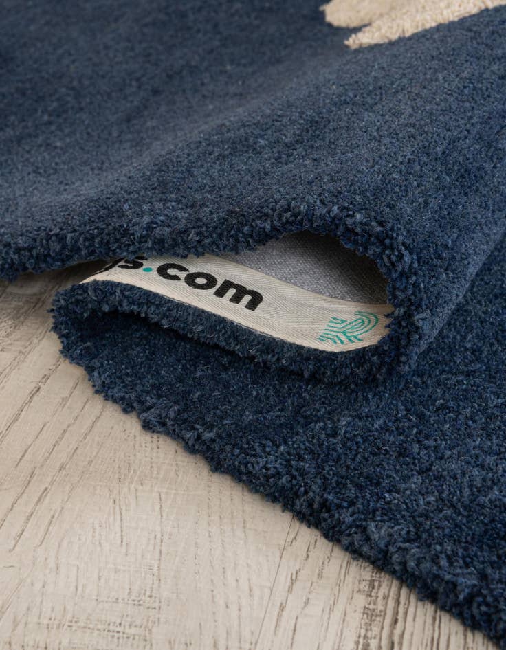 Detail image of  2' x 6' 1 Handtufted Wool Runner Rug