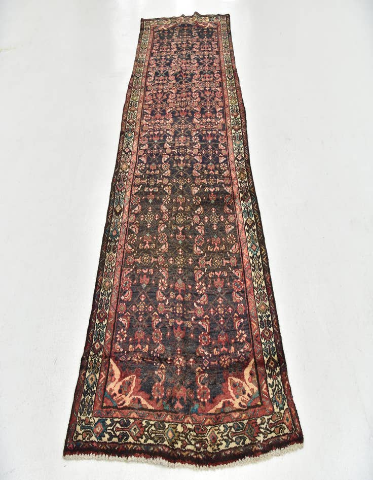 Detail image of 3' 9 x 10' 4 Hand Knotted Hossainabad Persian Wool Runner Rug