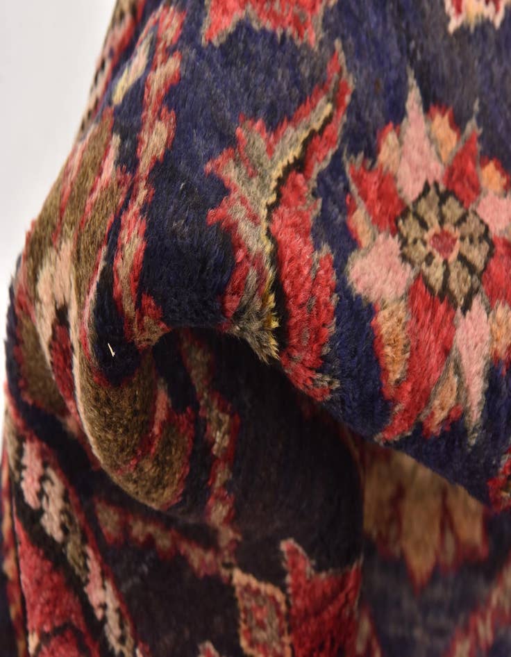 Detail image of 4' 5 x 9' 10 Hand Knotted Hossainabad Persian Wool Runner Rug