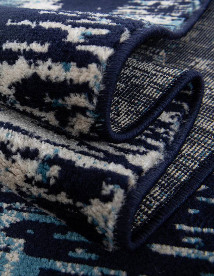 Detail image of  2' x 6' Laguna Runner Rug