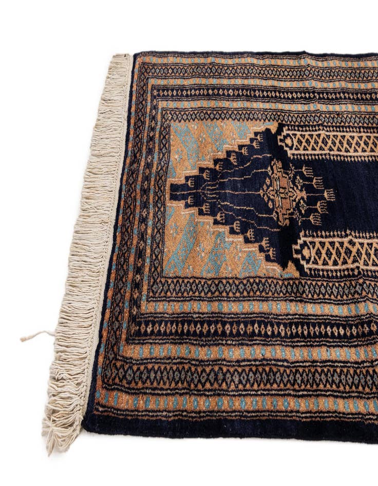 Detail image of  2' 7 x 4' 4  Hand Knotted Lahour Oriental Wool Runner Rug