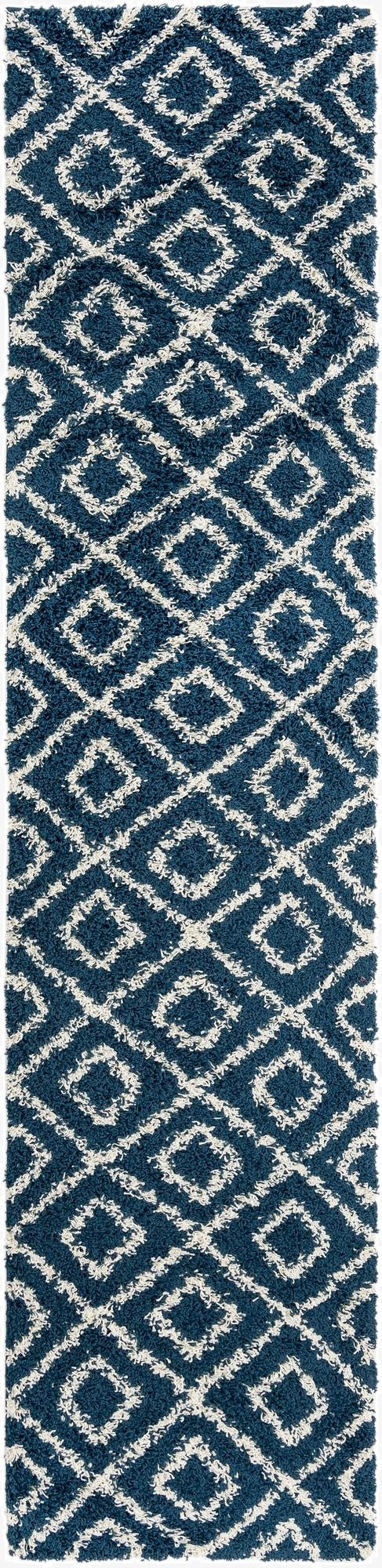  2' 7 x 12' Lattice Shag Runner Rug