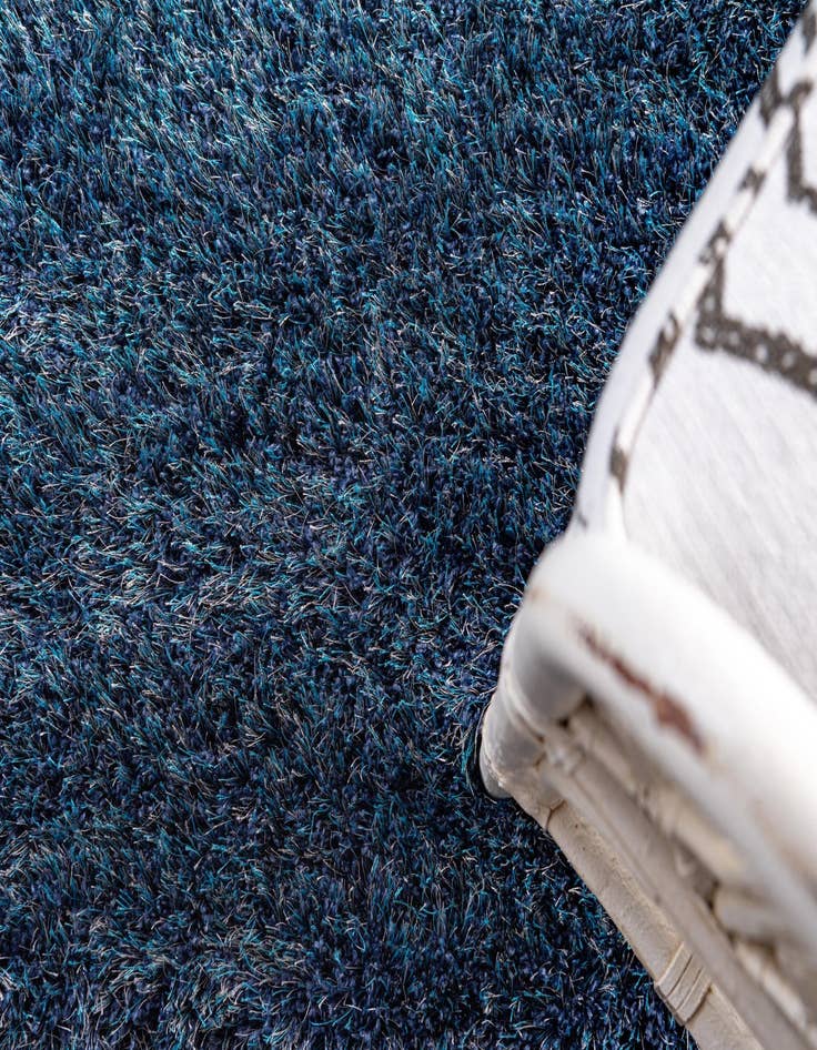 Detail image of  2' 7 x 6' Luxury Solid Shag Runner Rug