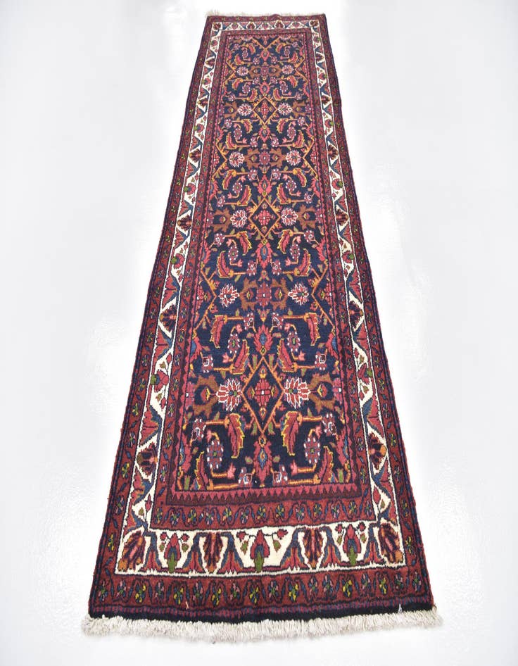 Detail image of  3' 9 x 9' 10 Malayer Wool Runner Rug