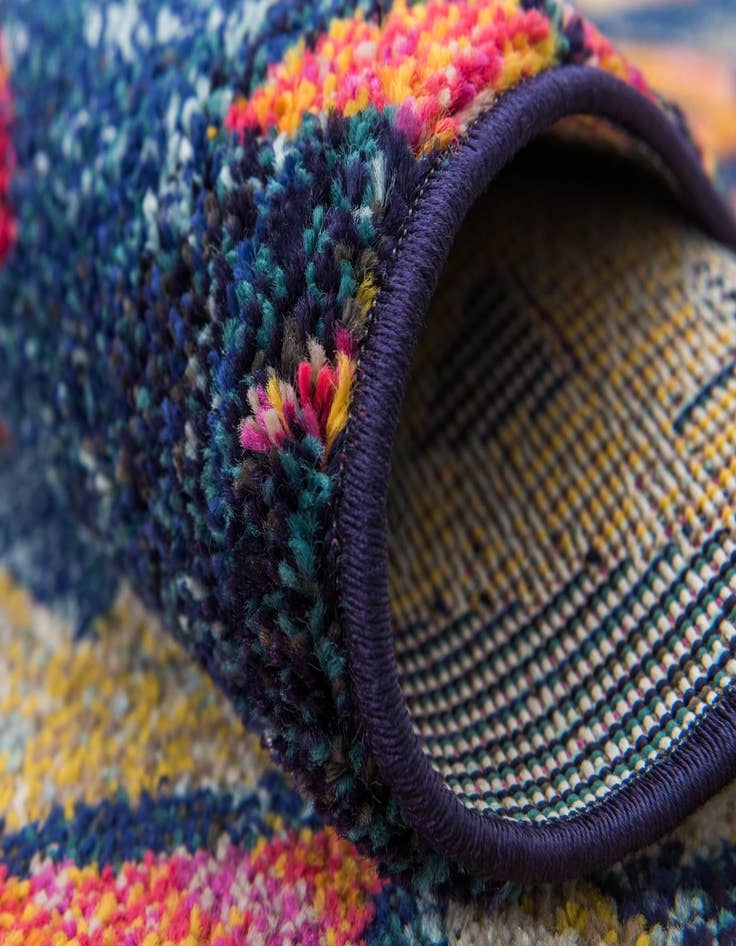 Detail image of 2' 7 x 10' Washable Mesa Runner Rug