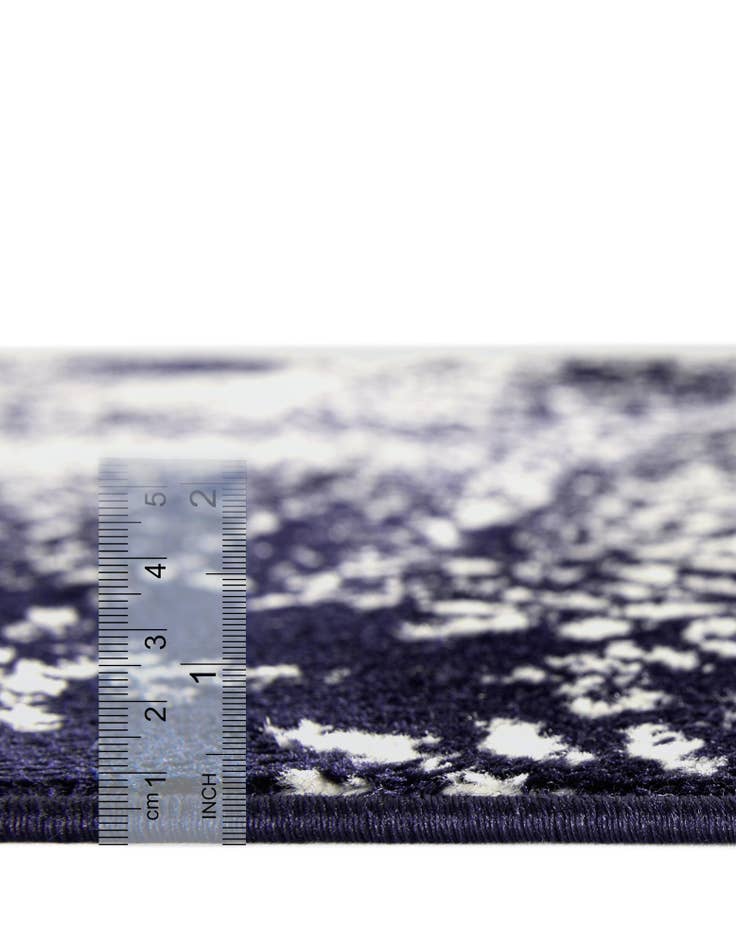 Detail image of  3' 3 x 19' 8 Monte Carlo Runner Rug