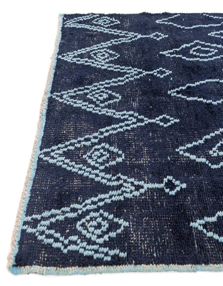 Detail image of  4' 4 x 15' 5  Hand Knotted Moroccan Wool Runner Rug