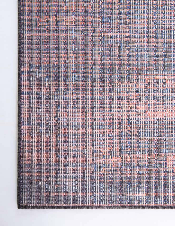 Detail image of  2' 7 x 10' Morocco Runner Rug