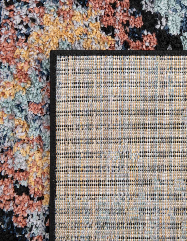 Detail image of  2' 7 x 10' Morocco Runner Rug