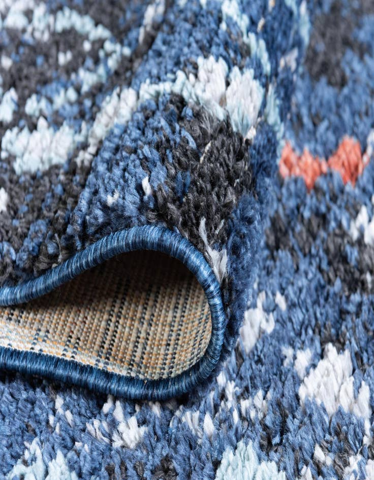 Detail image of  2' 2 x 6' Morocco Runner Rug