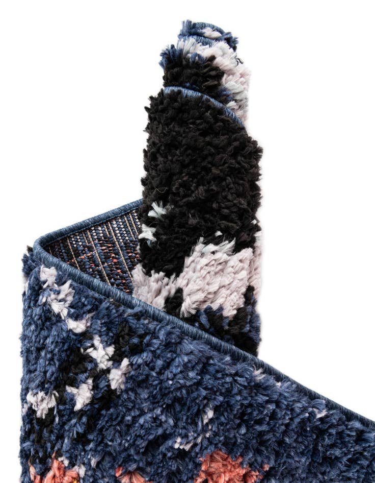 Detail image of  2' 2 x 6' Morocco Runner Rug