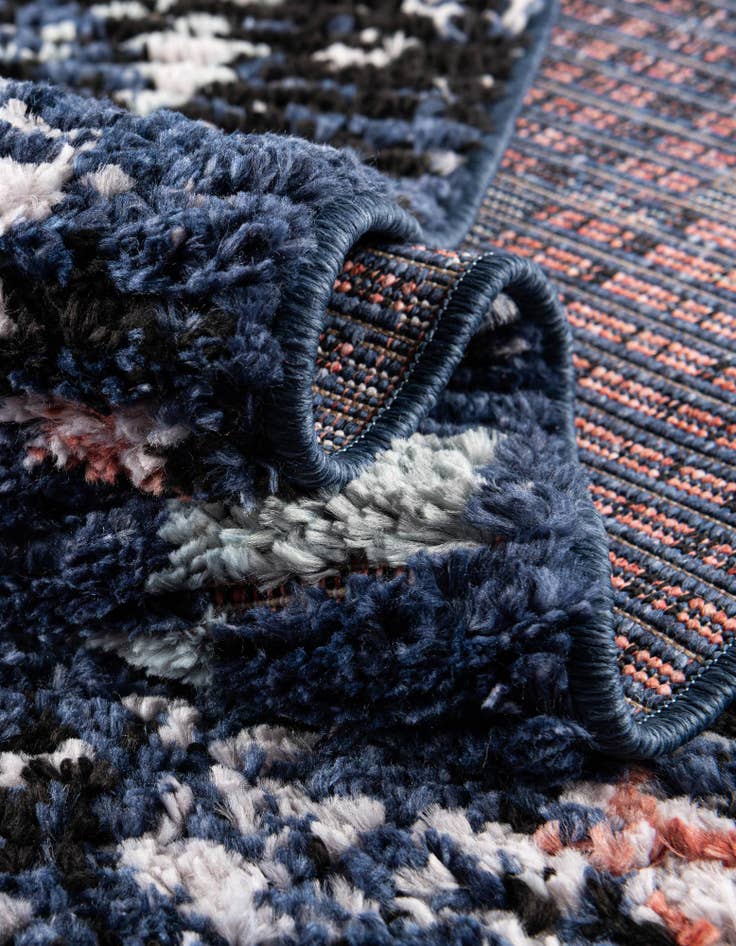 Detail image of  2' 2 x 6' Morocco Runner Rug