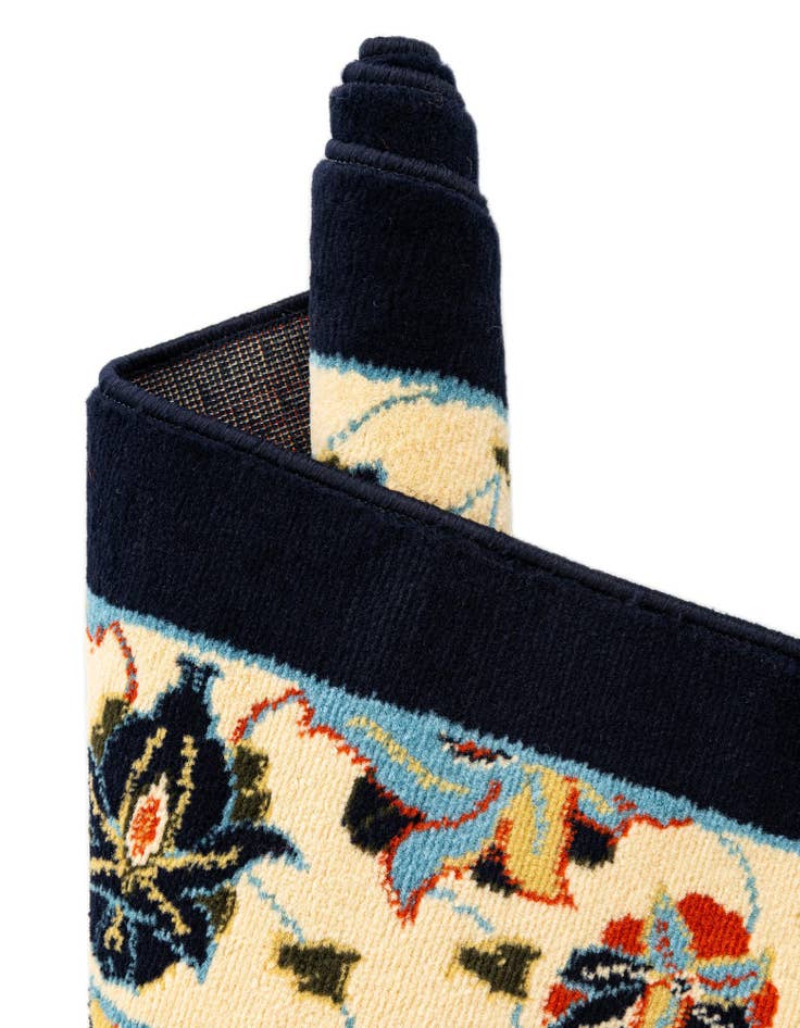 Detail image of  2' 7 x 10' Neda Runner Rug