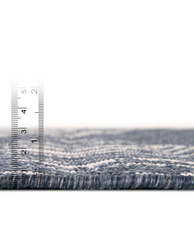 Detail image of  2' x 6'  Washable Coastal Indoor / Outdoor Runner Rug