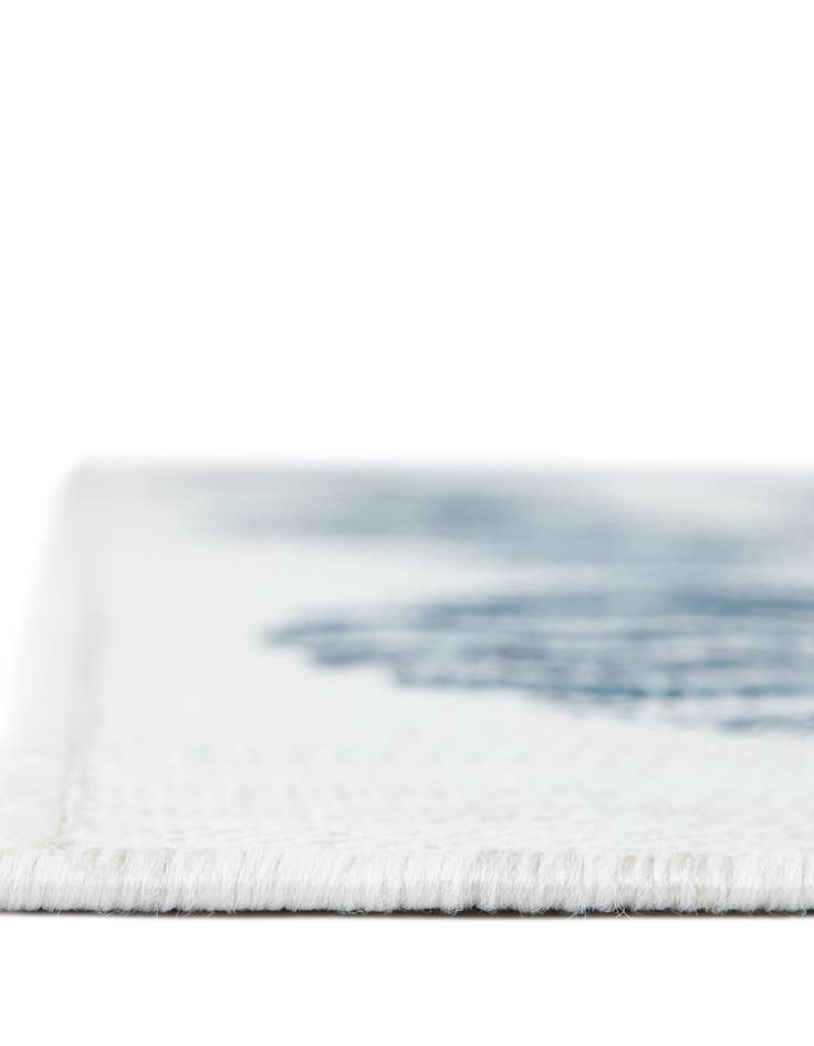 Detail image of  2' x 6'  Washable Coastal Indoor / Outdoor Runner Rug