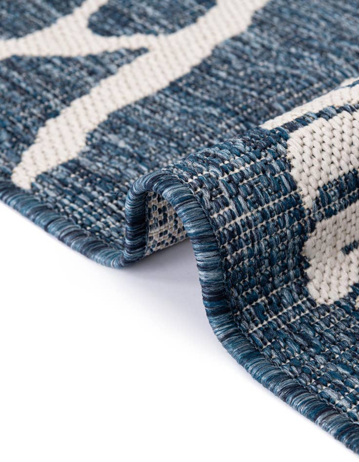 Detail image of  2' x 5' 3  Washable Coastal Indoor / Outdoor Runner Rug