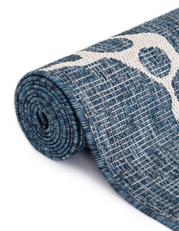 Detail image of  2' x 5' 3  Washable Coastal Indoor / Outdoor Runner Rug