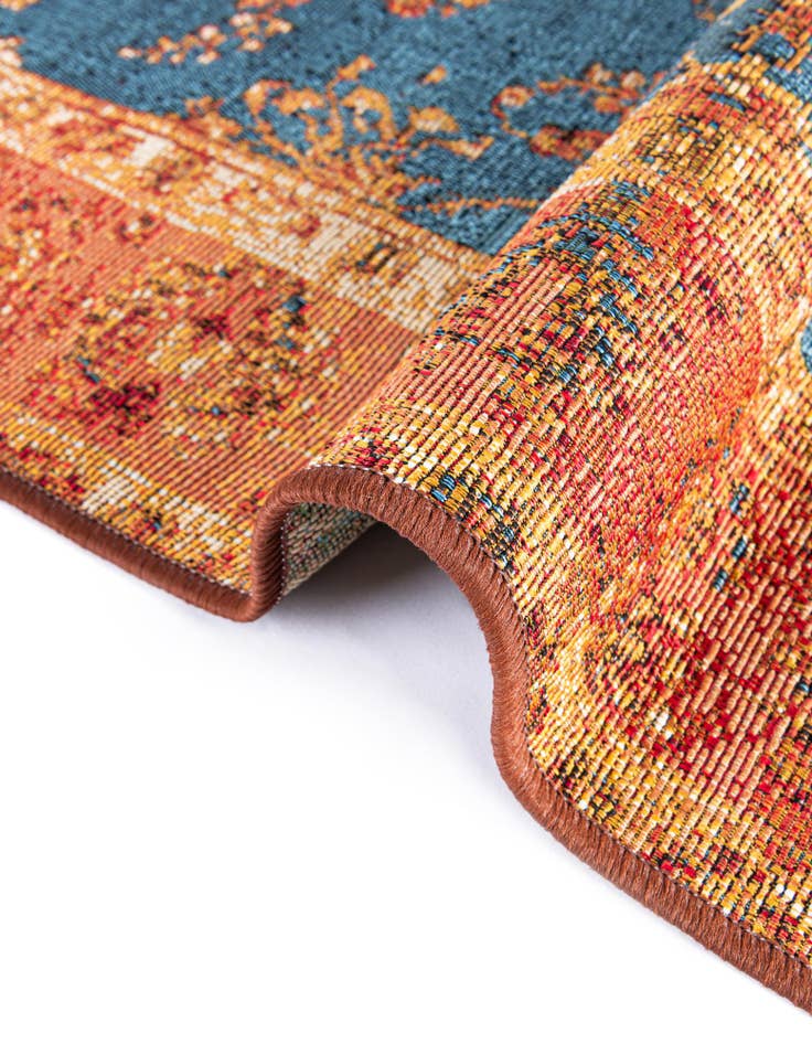 Detail image of  2' x 5'  Washable Traditional Indoor / Outdoor Runner Rug