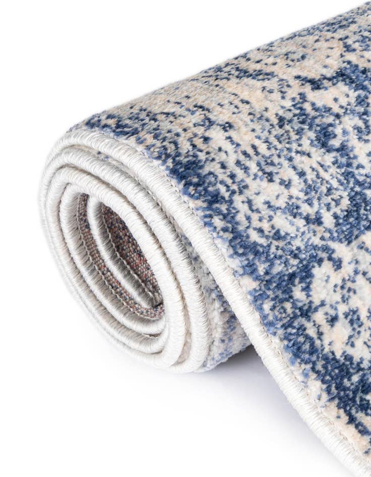 Detail image of  2' 2 x 6' Oxfordshire Runner Rug