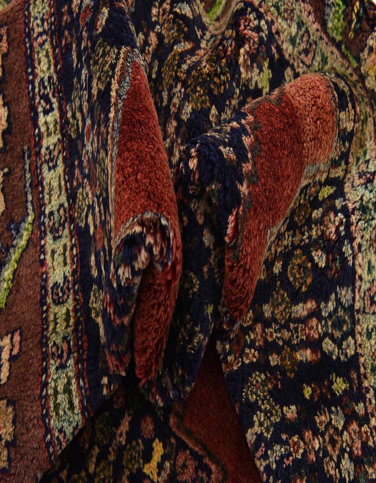 Detail image of 4' 6 x 10' 1 Hand Knotted Sanandaj Persian Wool Runner Rug