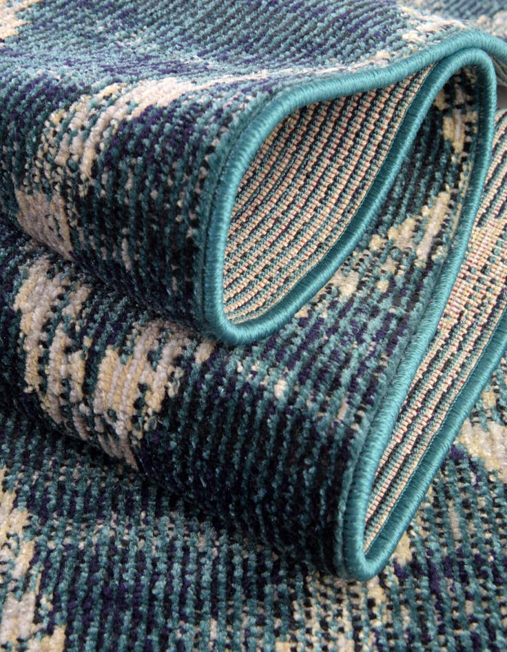 Detail image of  2' 2 x 6' Starlight Runner Rug