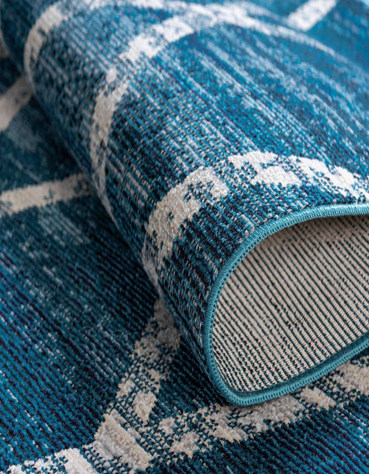 Detail image of  2' 2 x 6' Starlight Runner Rug