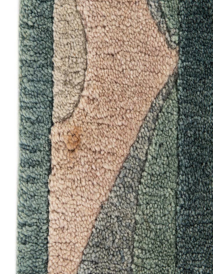 Detail image of  2' 6 x 8'  Hand Knotted Tibet Wool Runner Rug